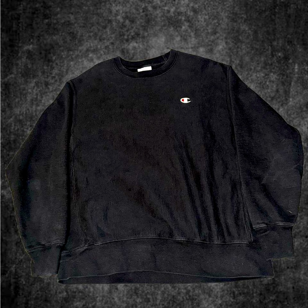 Mid 2000’s Champion Varsity Plain Black Sweater Size XL